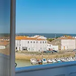 Le Lanternon Guest house 4*