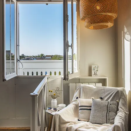 Le Lanternon 4* Сен-Мартен-де-Ре