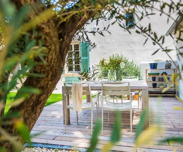 Le Lanternon Gasthof