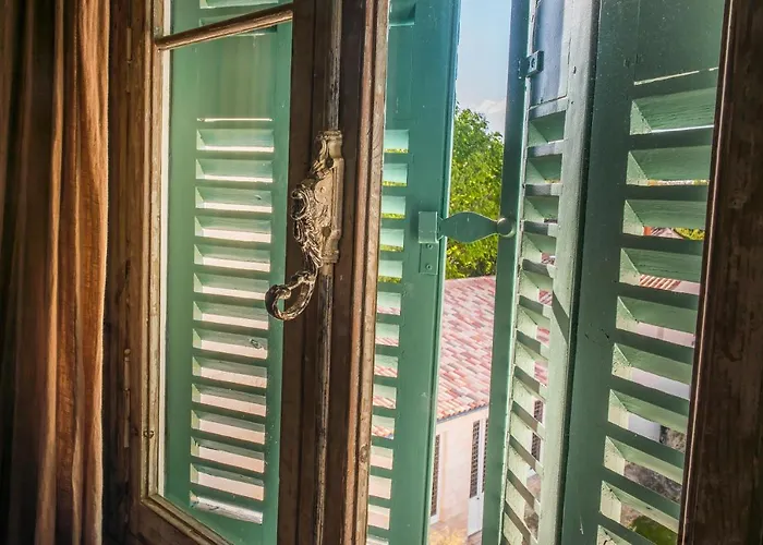 Gasthof Le Lanternon 4*